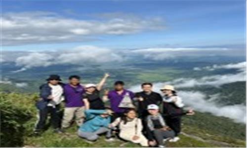 BẢNG GIÁ THUÊ XE TOUR - HƯỚNG DẪN VIÊN BUÔN MA THUỘT DAKLAK