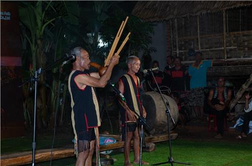 Lịch biểu diễn văn hoá cồng chiêng Buôn Ma Thuột