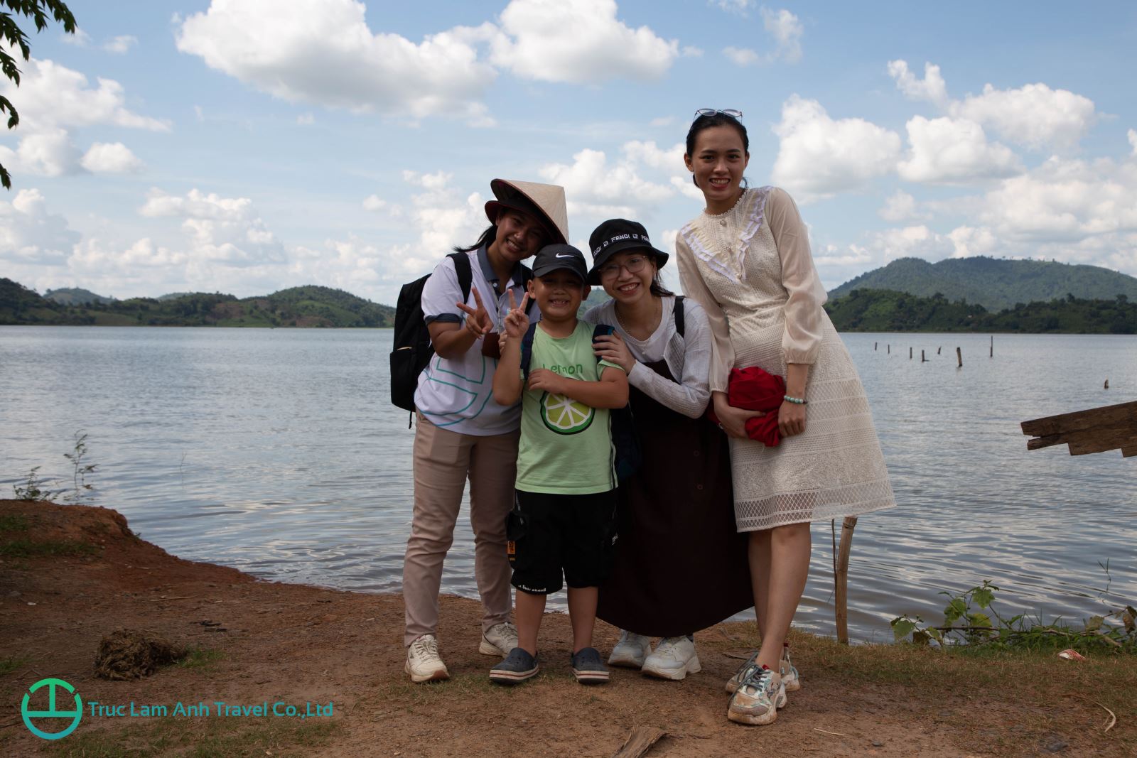 Hướng dẫn viên Du lịch 