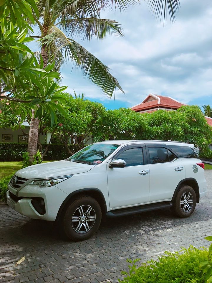 THUÊ XE TỰ LÁI 7 CHỖ FORTUNER - SỐ SÀN